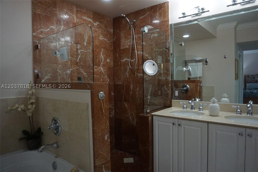 7594 SW 102nd St #200, Pinecrest FL 33156