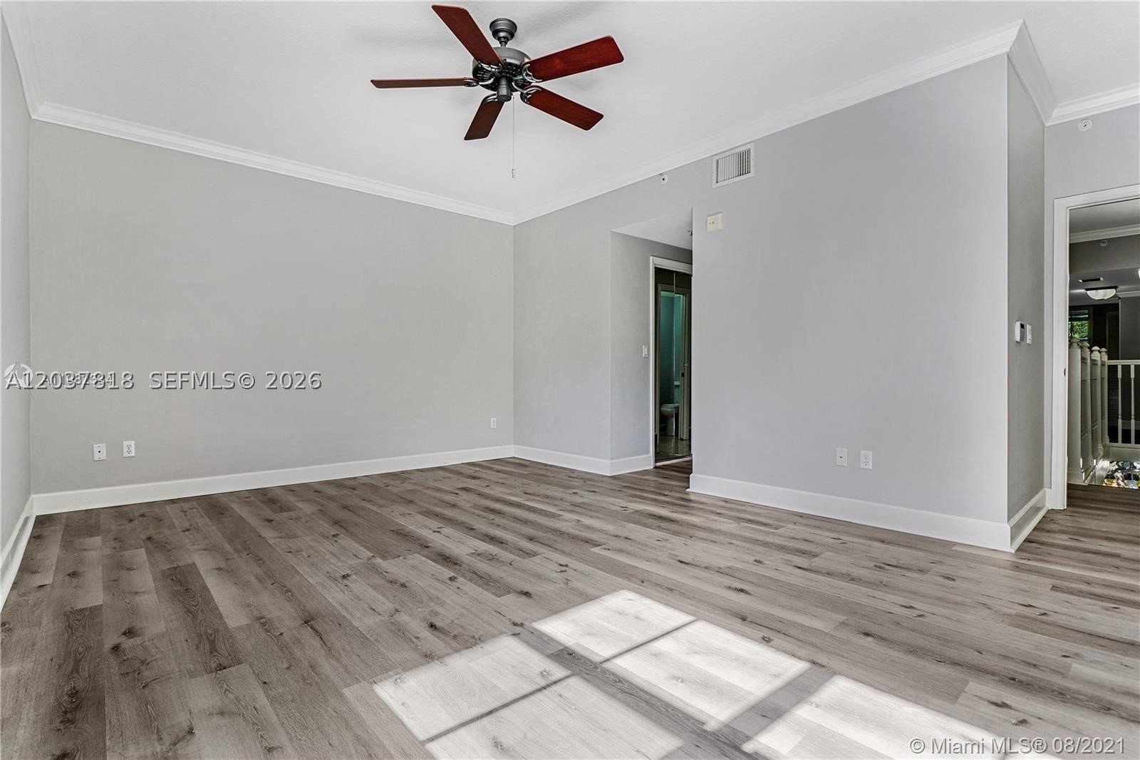 7594 SW 102nd St #200, Pinecrest FL 33156