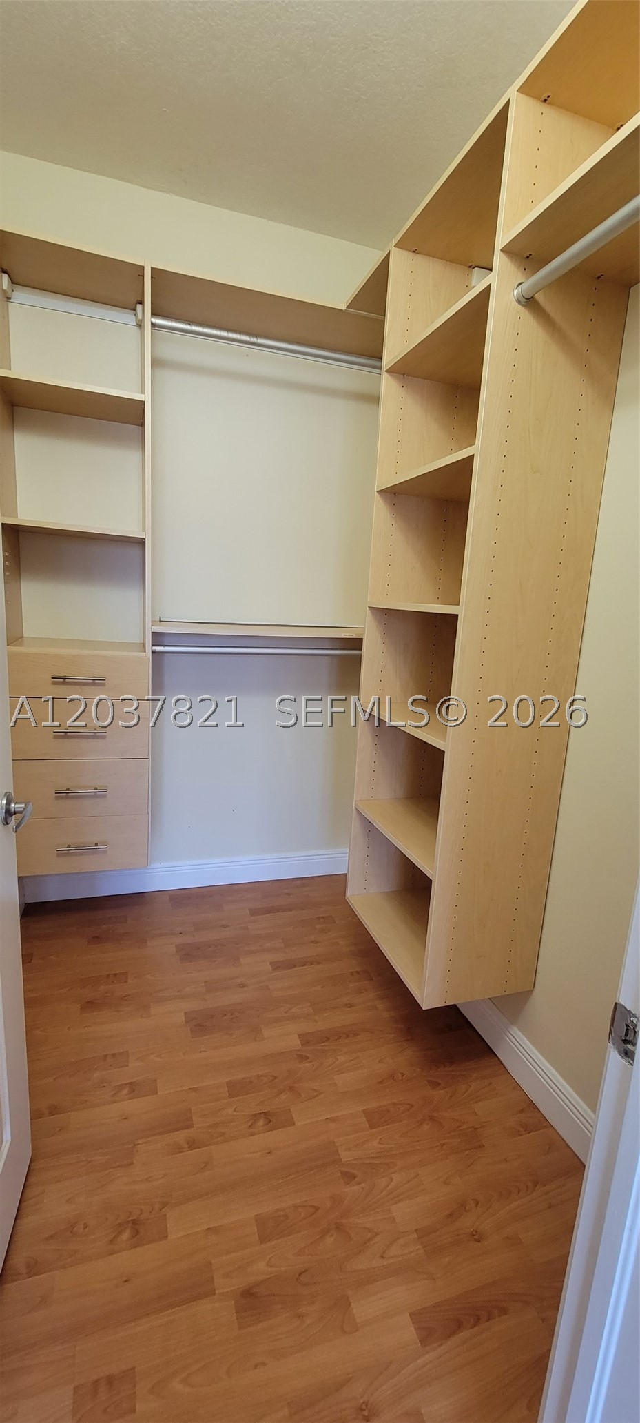 10 Aragon Ave #901, Coral Gables FL 33134