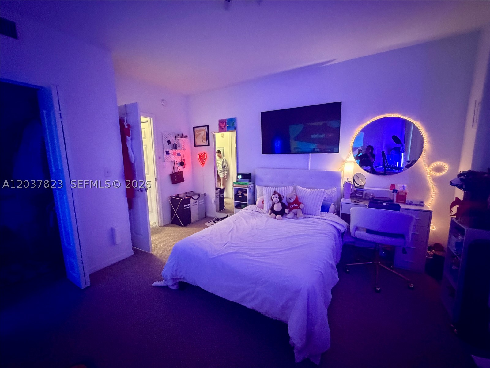 6861 SW 44th St #205, Miami FL 33155