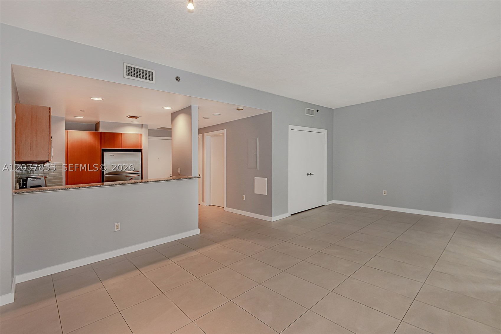 1050 Brickell Ave #2822, Miami FL 33131