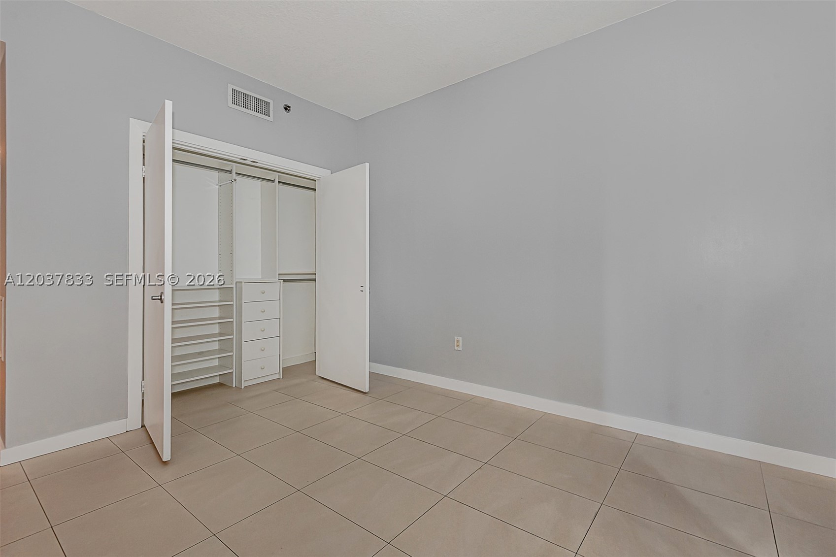 1050 Brickell Ave #2822, Miami FL 33131