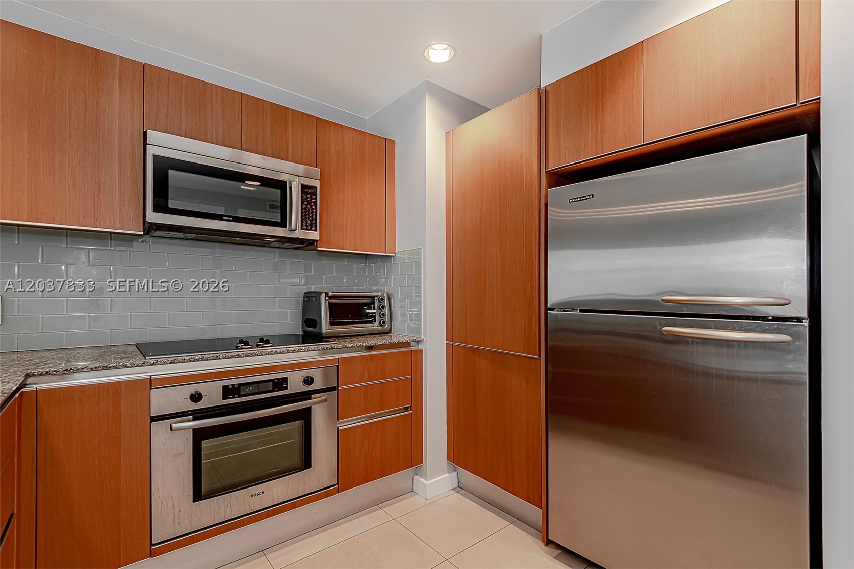 1050 Brickell Ave #2822, Miami FL 33131