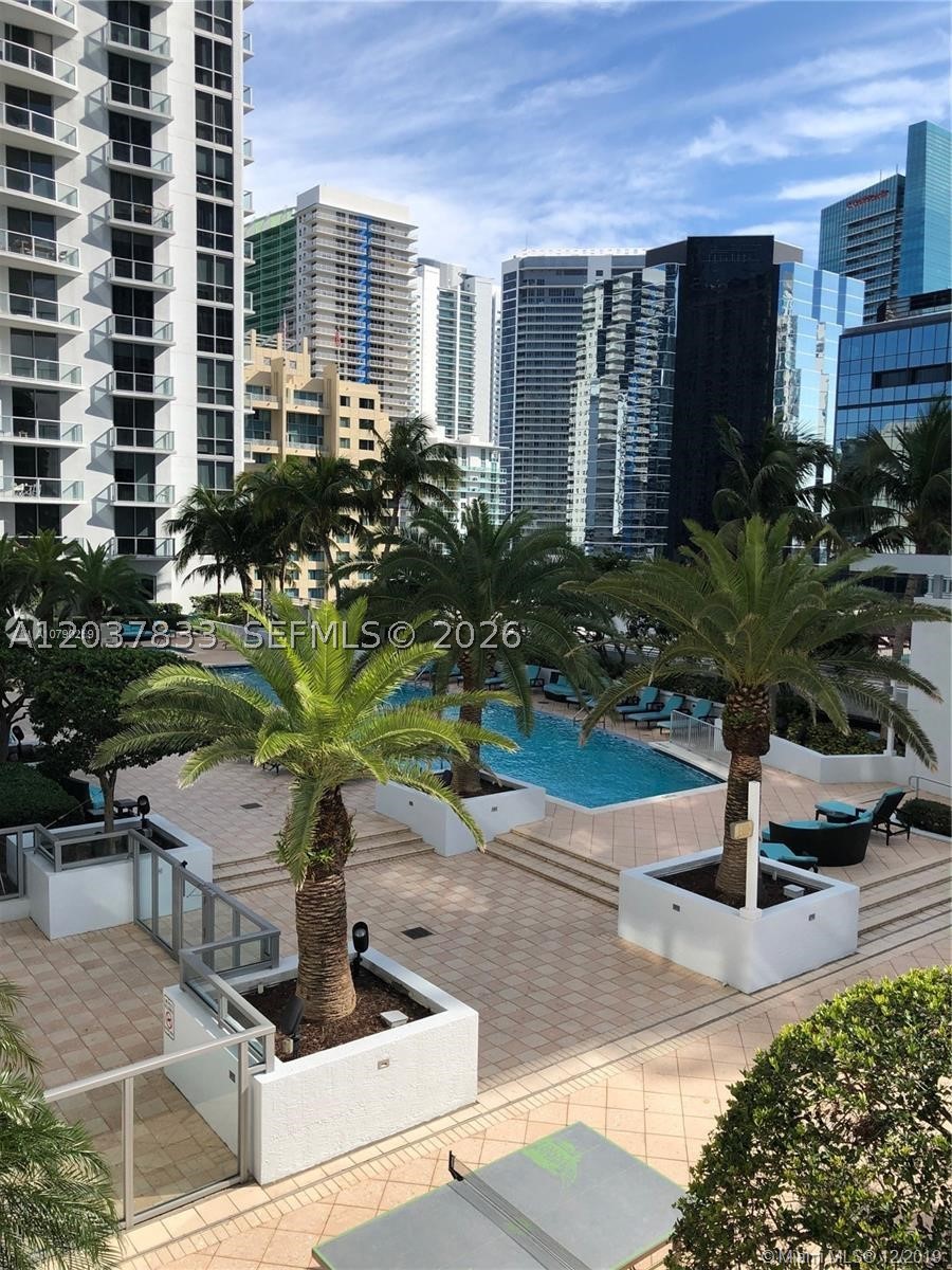 1050 Brickell Ave #2822, Miami FL 33131