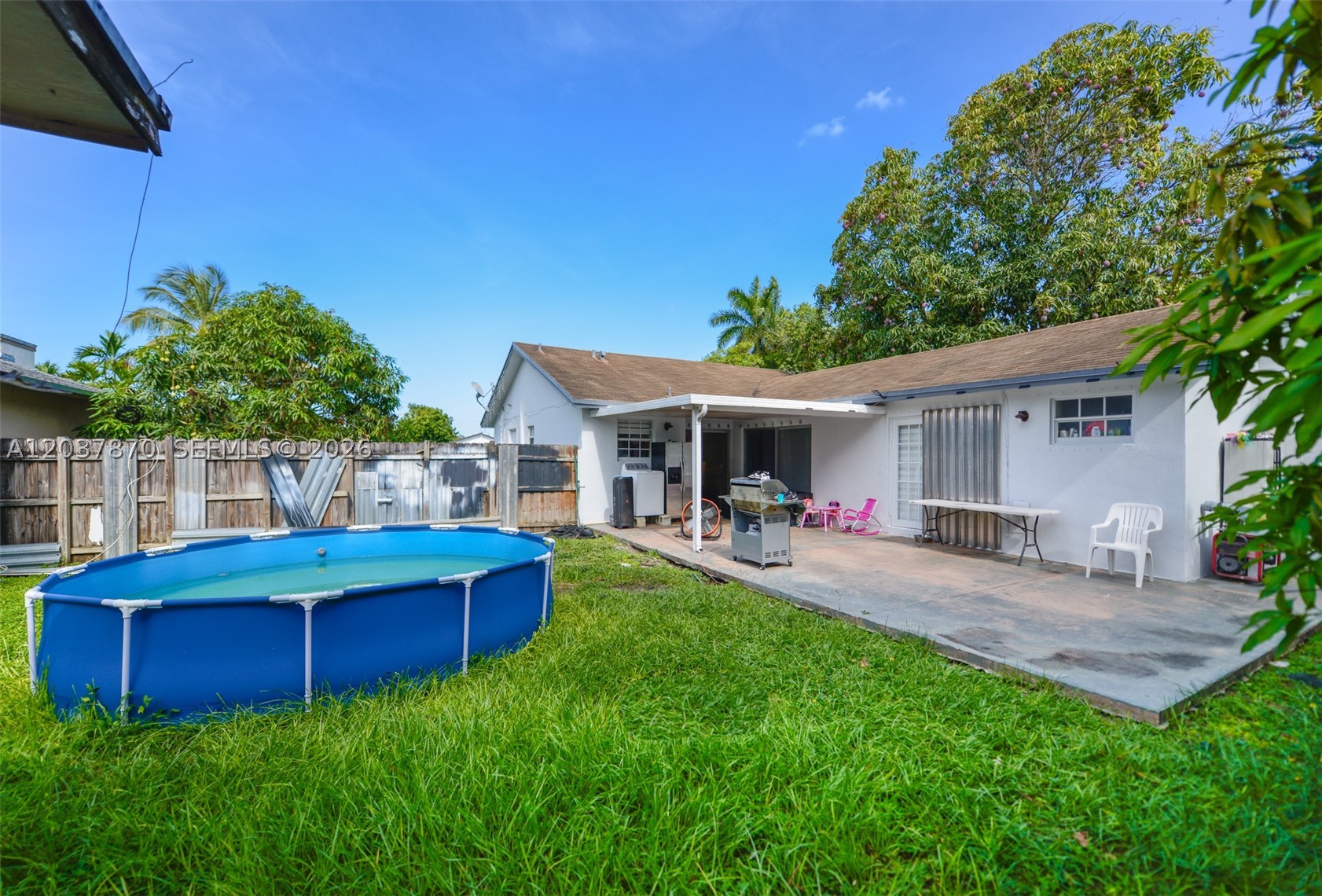 15216 SW 112th Pl, Miami FL 33157