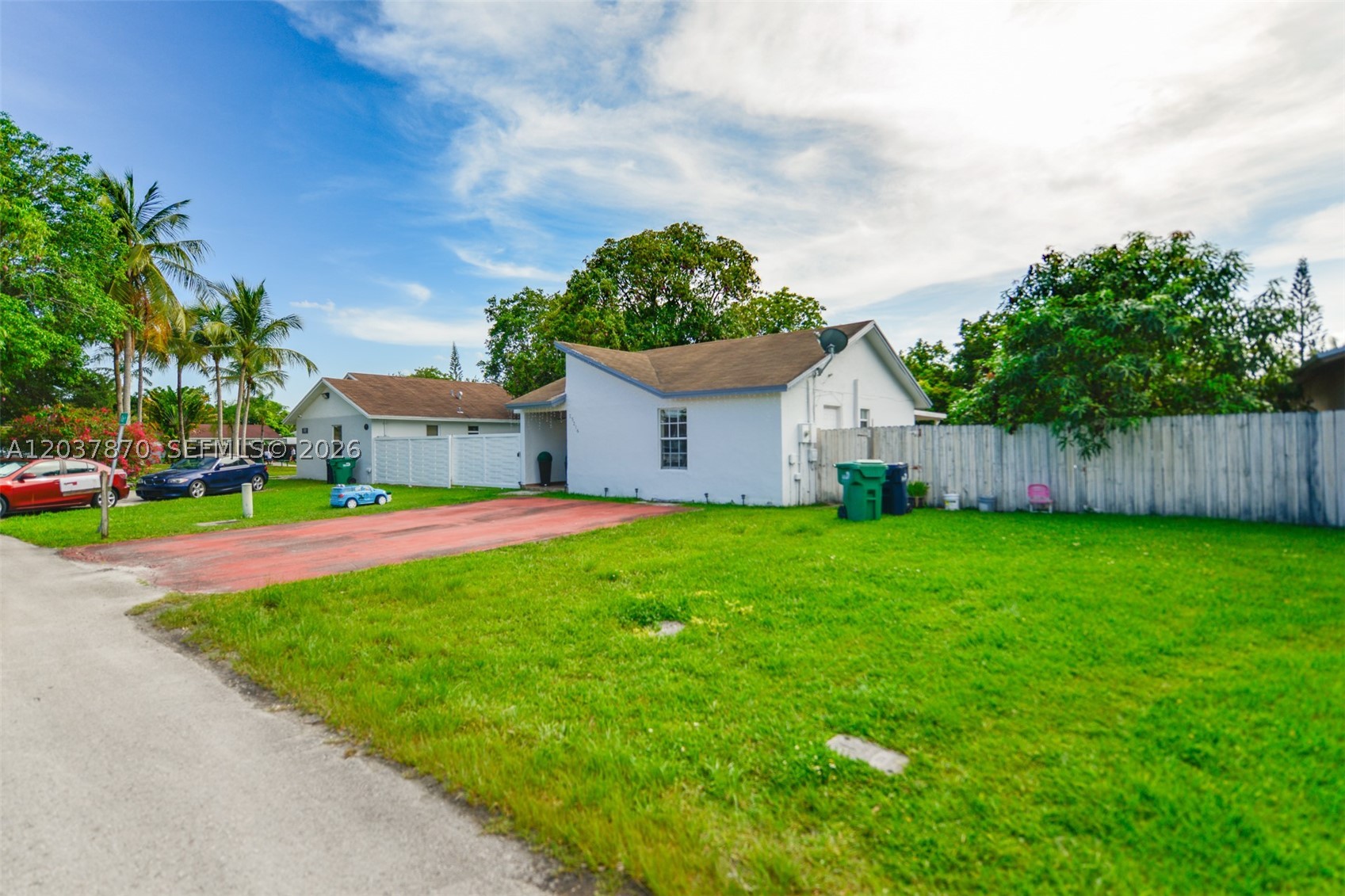 15216 SW 112th Pl, Miami FL 33157