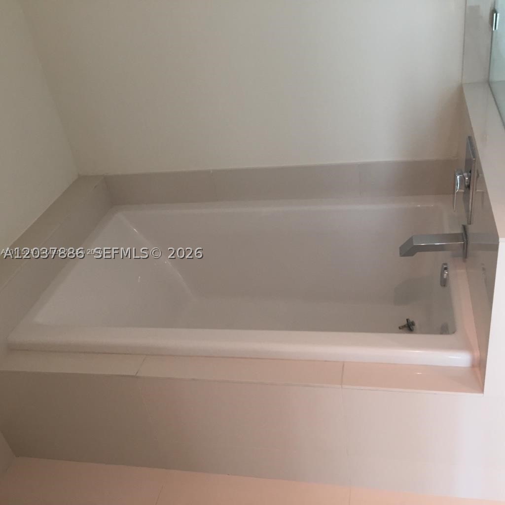 1100 S MIAMI AVE #3811, Miami FL 33130