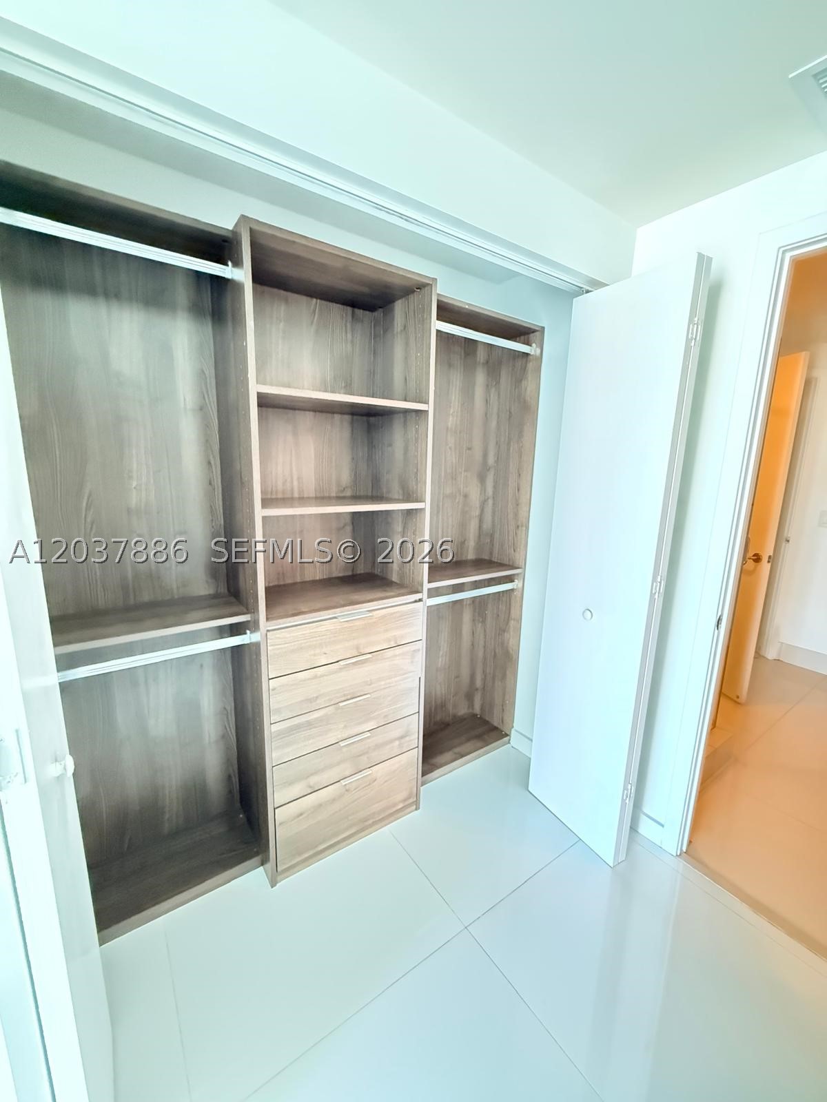 1100 S MIAMI AVE #3811, Miami FL 33130