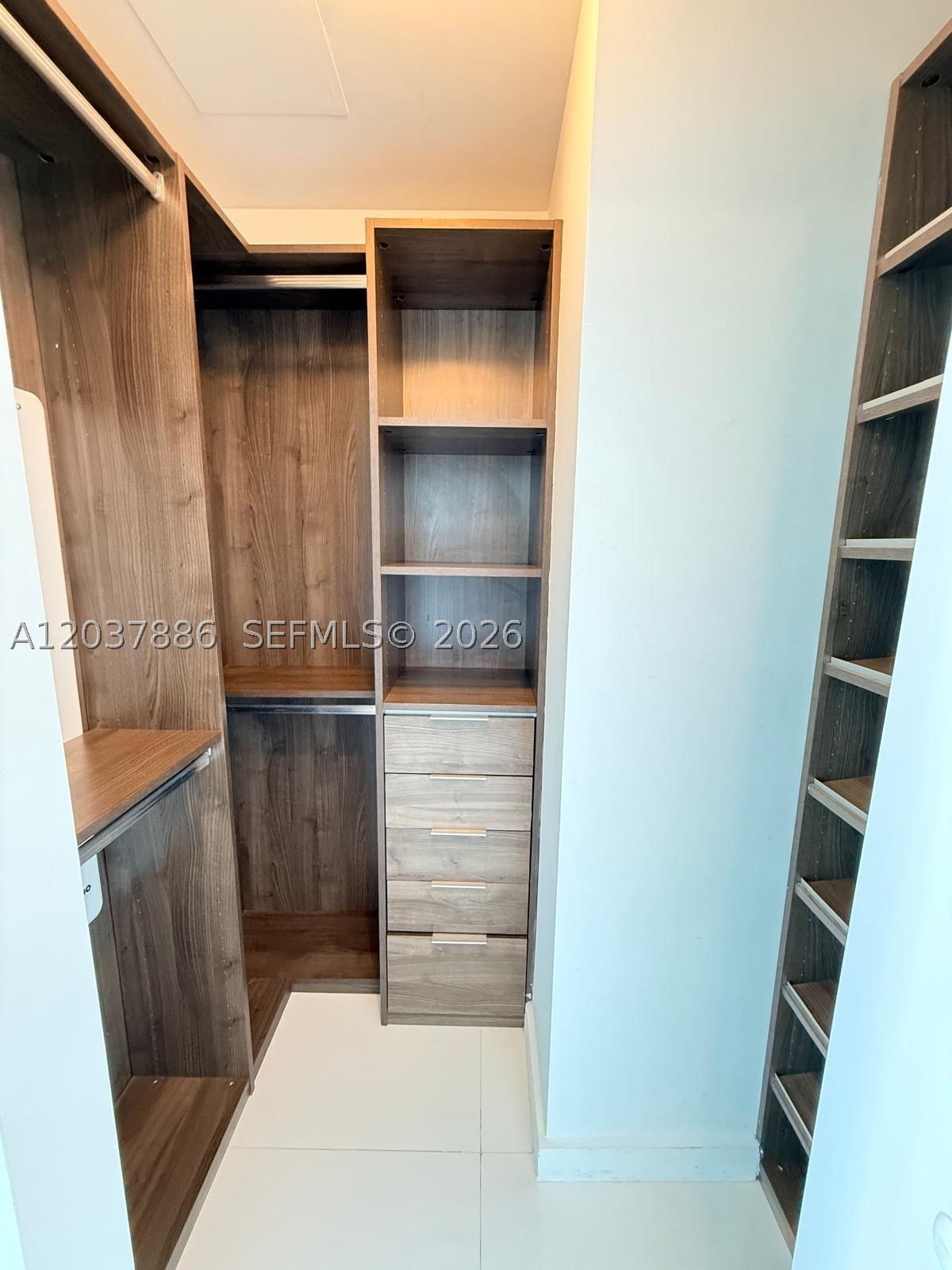 1100 S MIAMI AVE #3811, Miami FL 33130