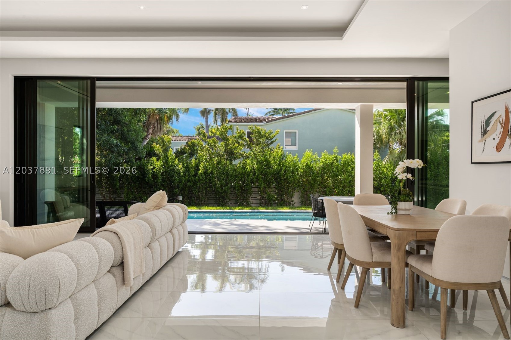 4430 Nautilus Dr, Miami Beach FL 33140