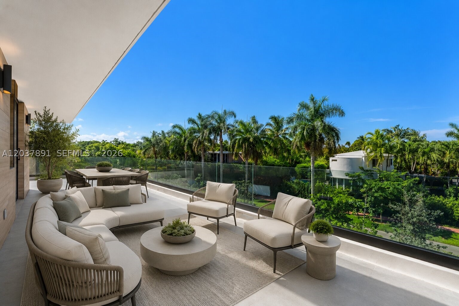 4430 Nautilus Dr, Miami Beach FL 33140