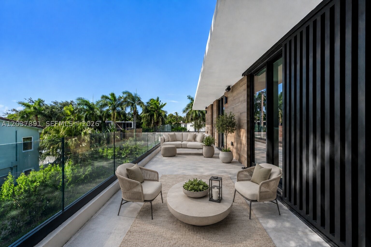 4430 Nautilus Dr, Miami Beach FL 33140