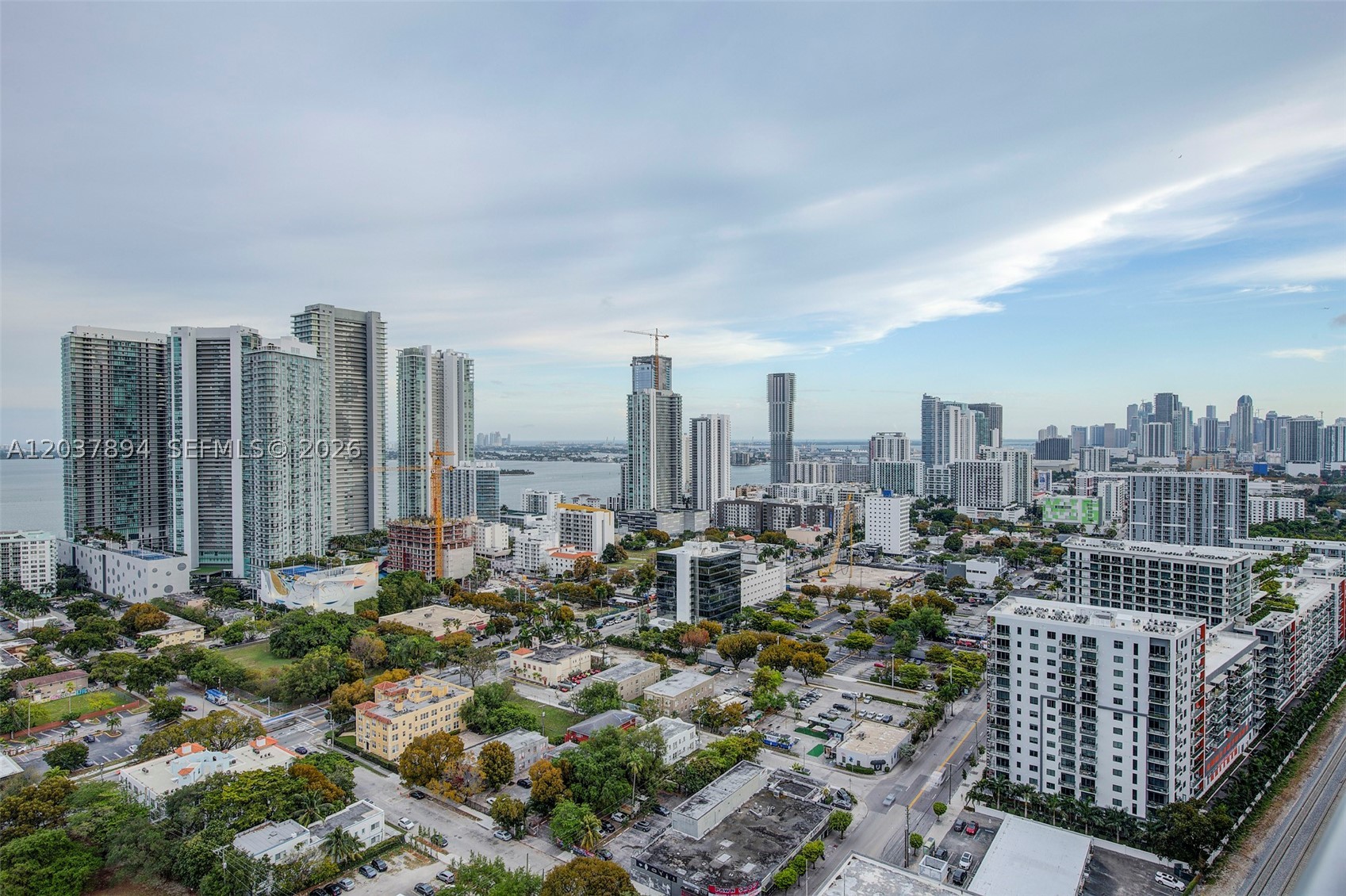 121 NE 34th St #3006, Miami FL 33137