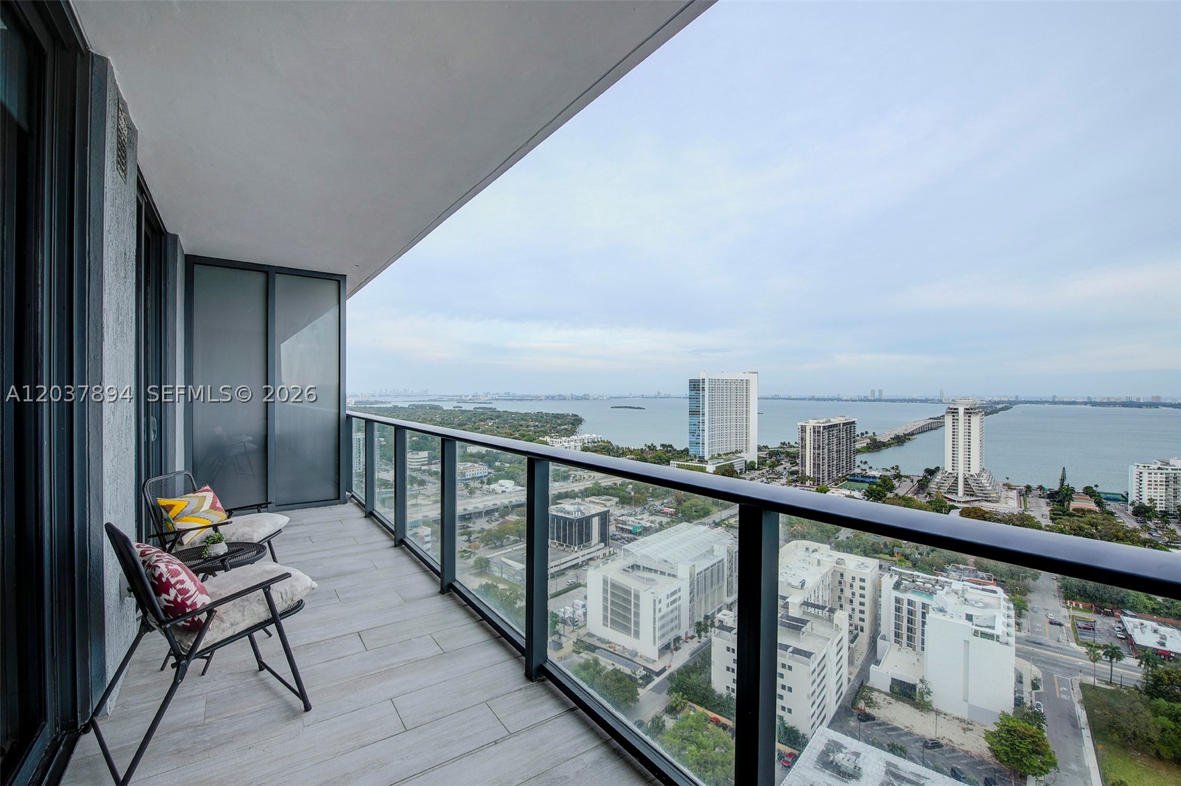 121 NE 34th St #3006, Miami FL 33137
