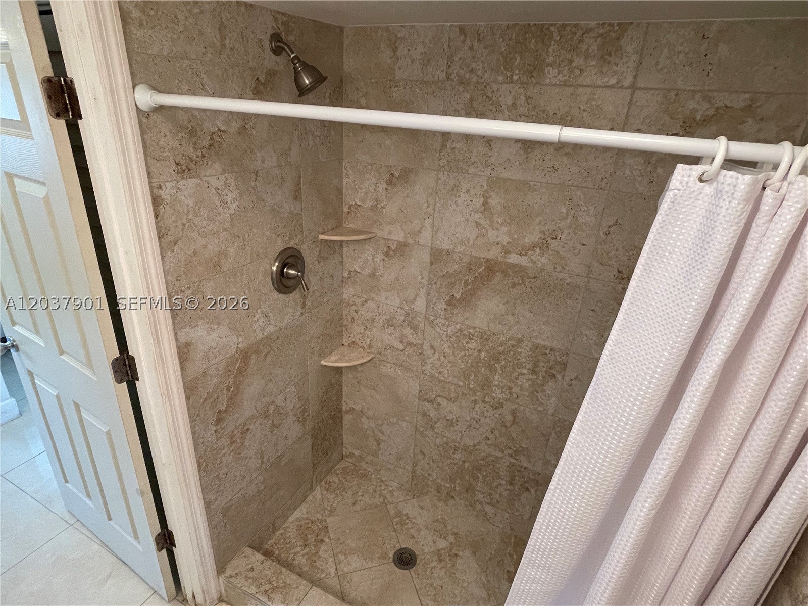 3690 N 56th Ave #904, Hollywood FL 33021