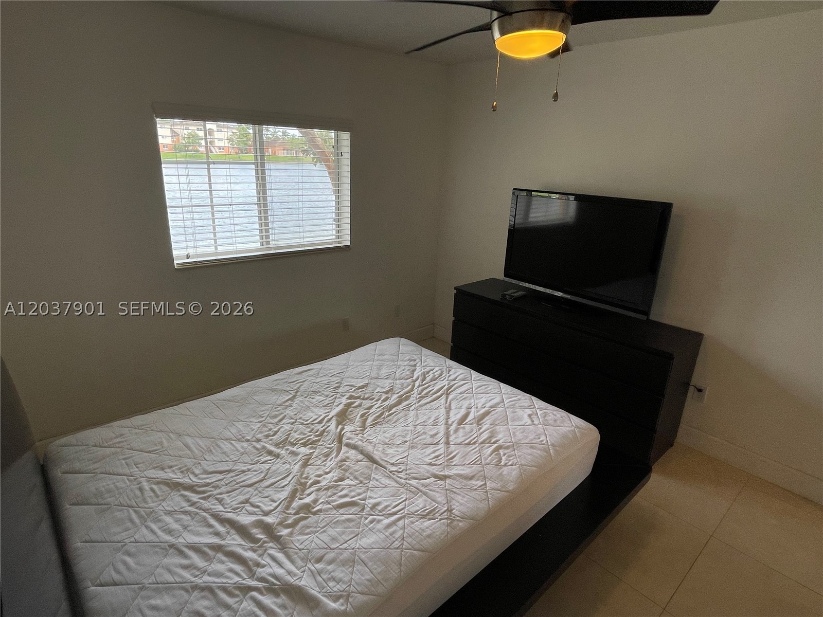 3690 N 56th Ave #904, Hollywood FL 33021
