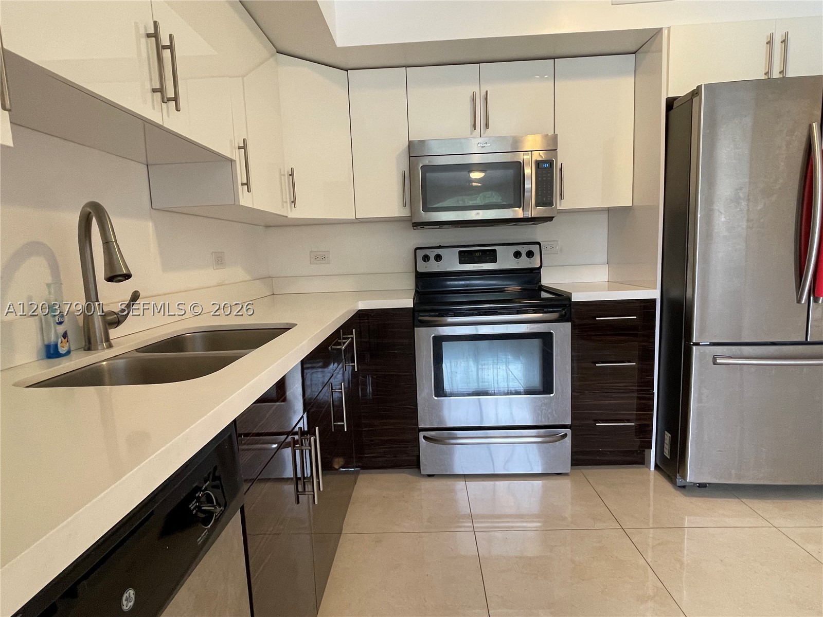 3690 N 56th Ave #904, Hollywood FL 33021