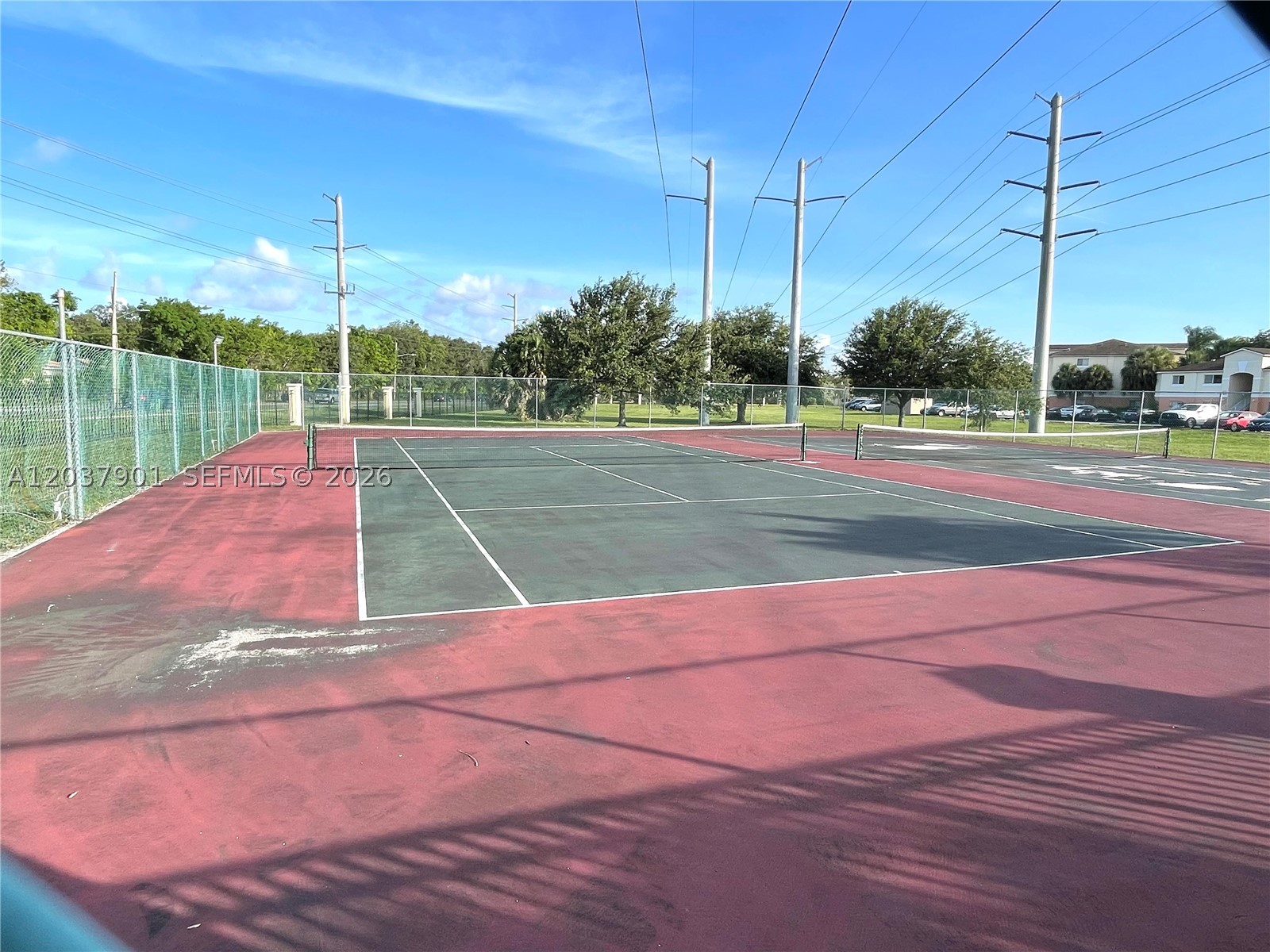 3690 N 56th Ave #904, Hollywood FL 33021
