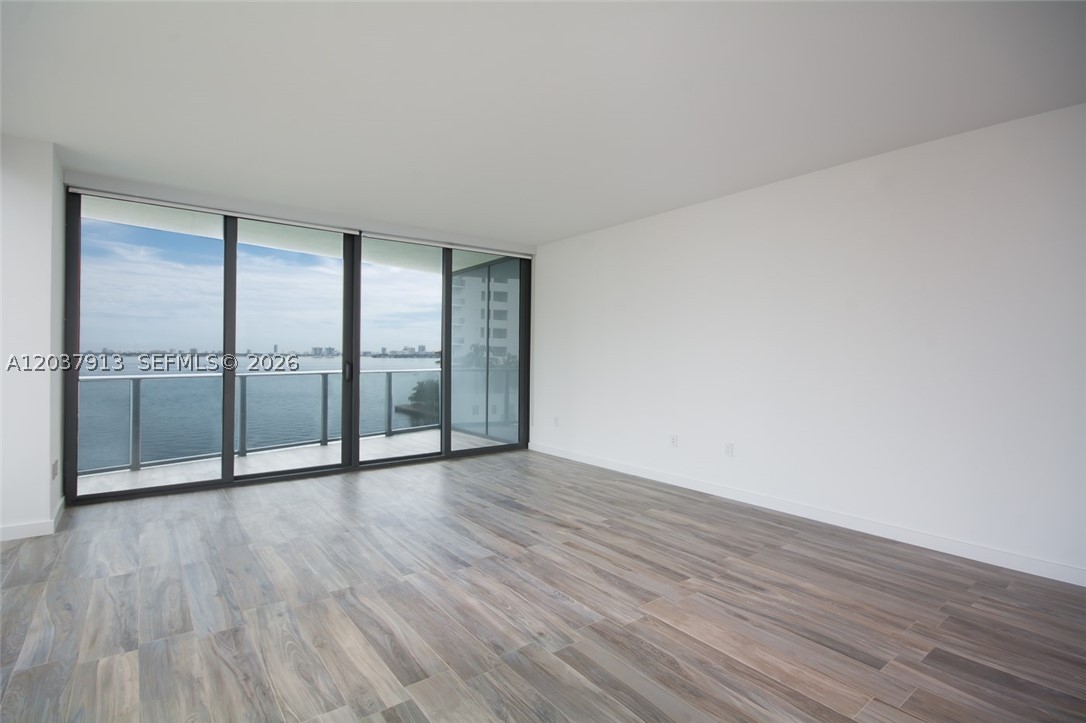 460 NE 28 ST #501, Miami FL 33132