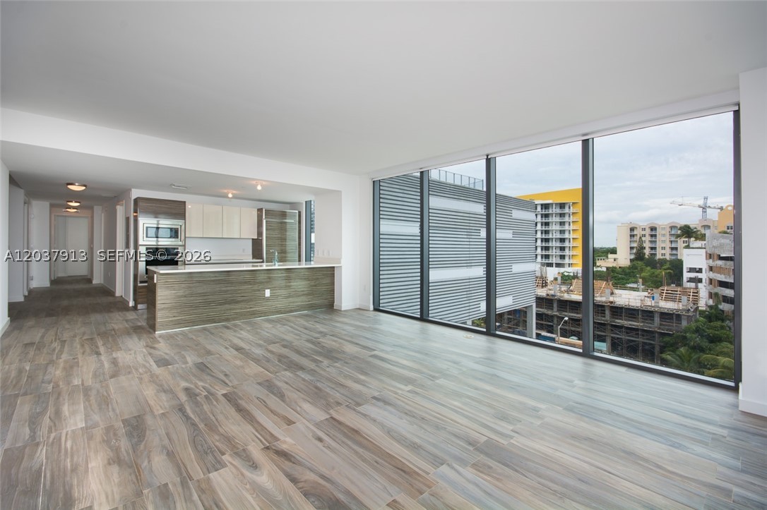 460 NE 28 ST #501, Miami FL 33132