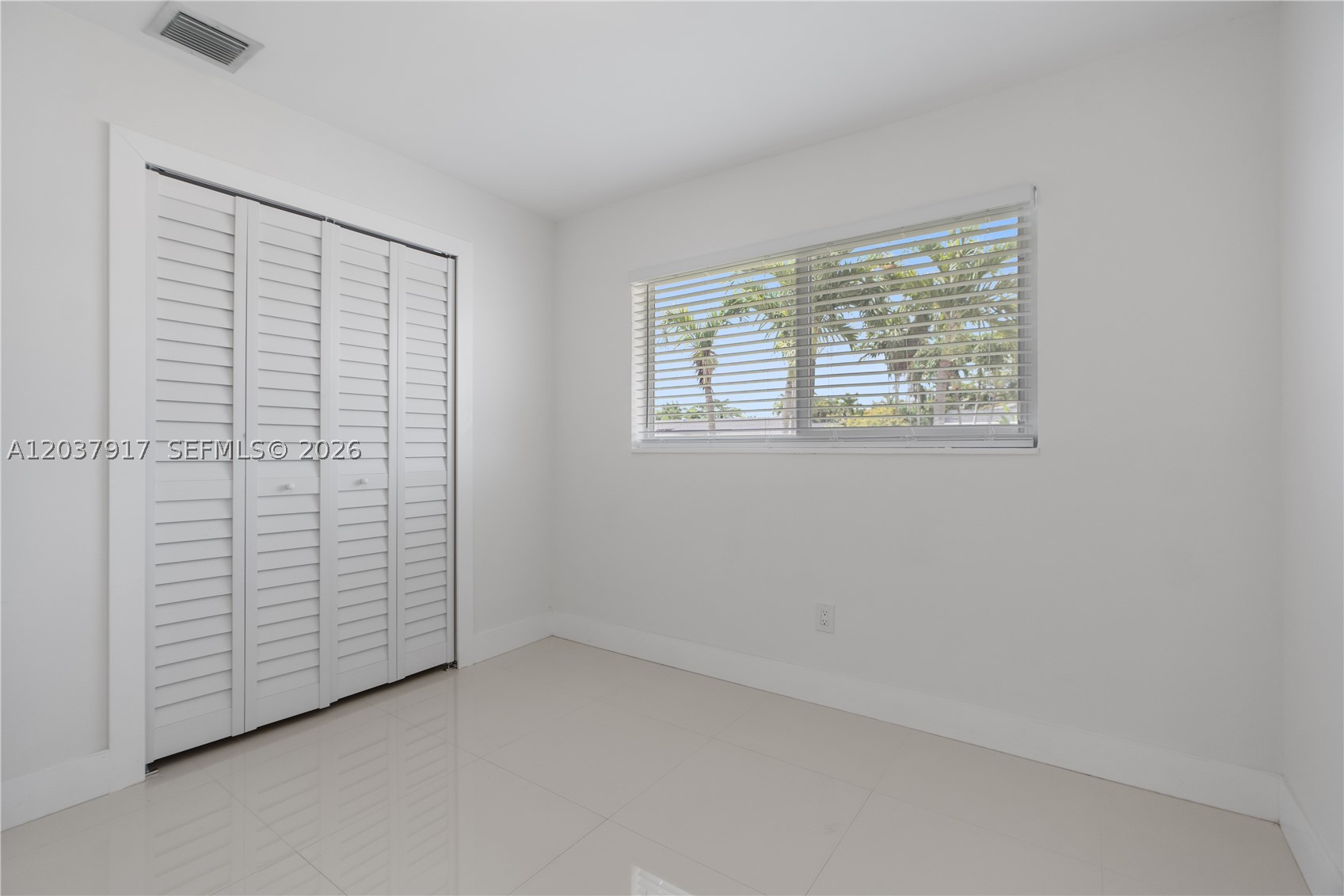 10501 SW 53rd St, Miami FL 33165