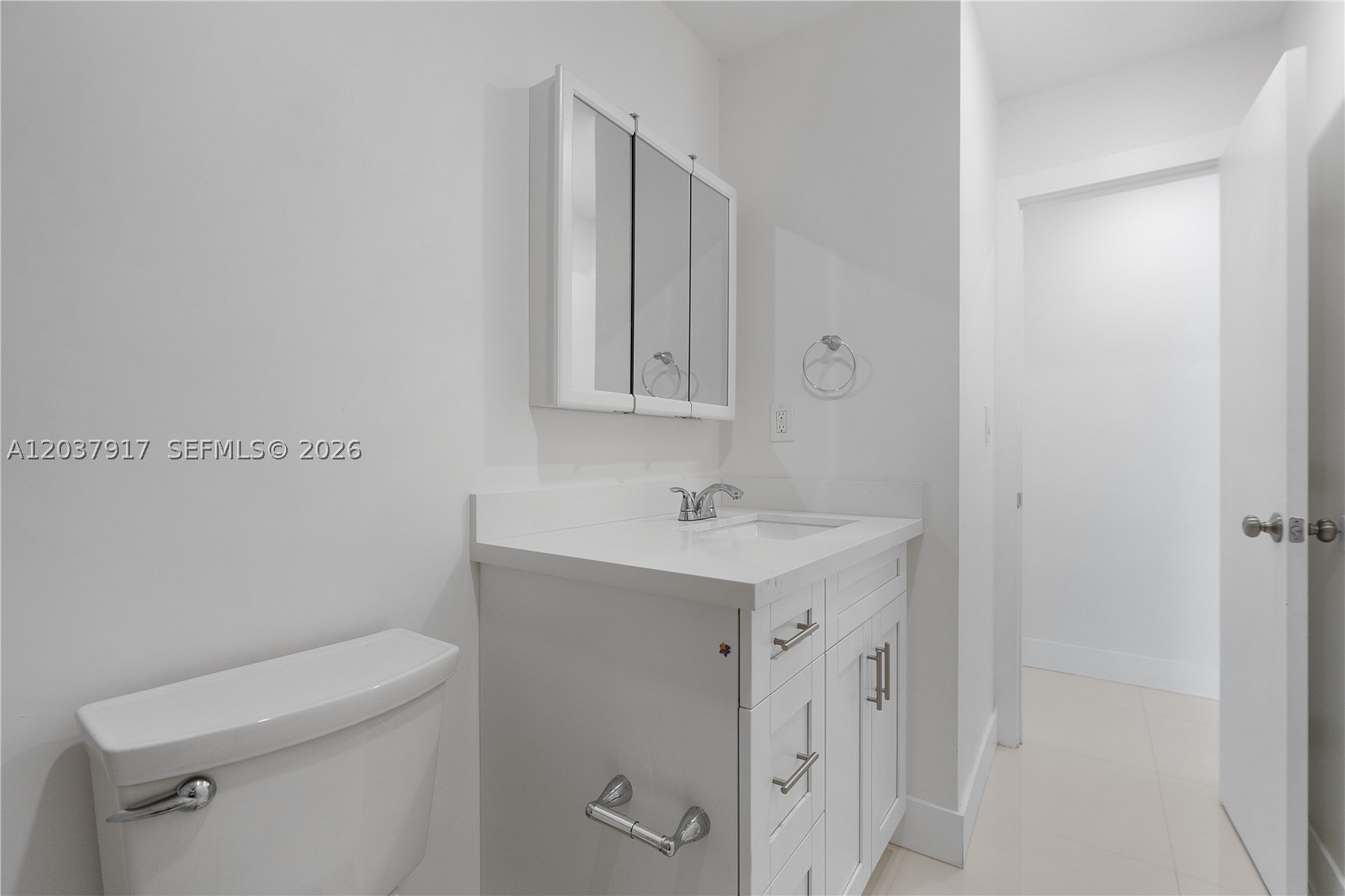 10501 SW 53rd St, Miami FL 33165