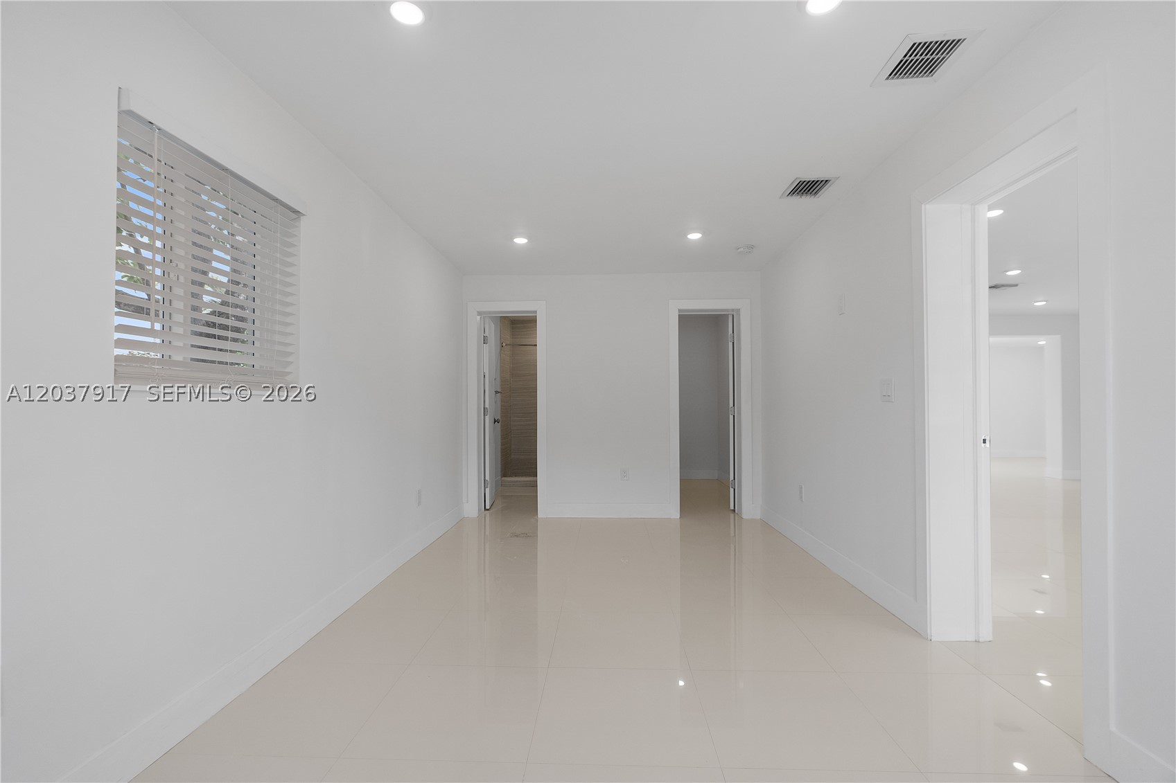 10501 SW 53rd St, Miami FL 33165