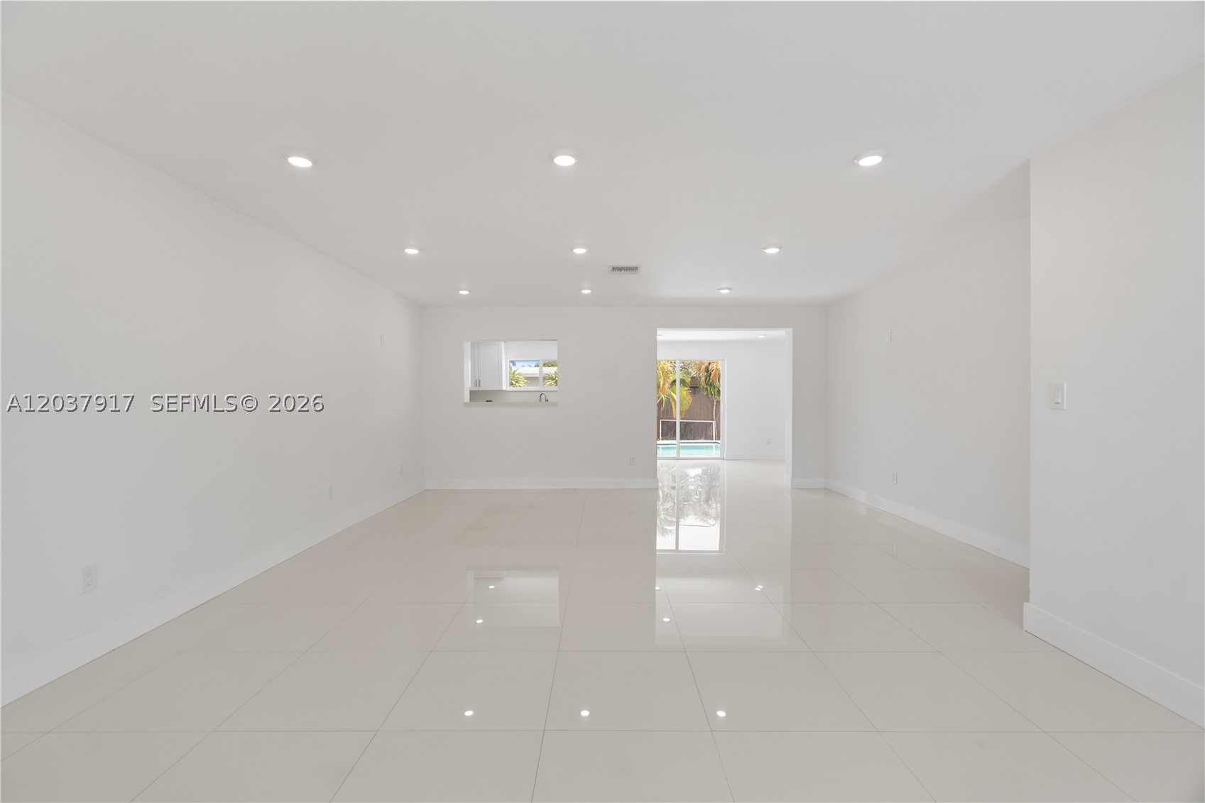10501 SW 53rd St, Miami FL 33165