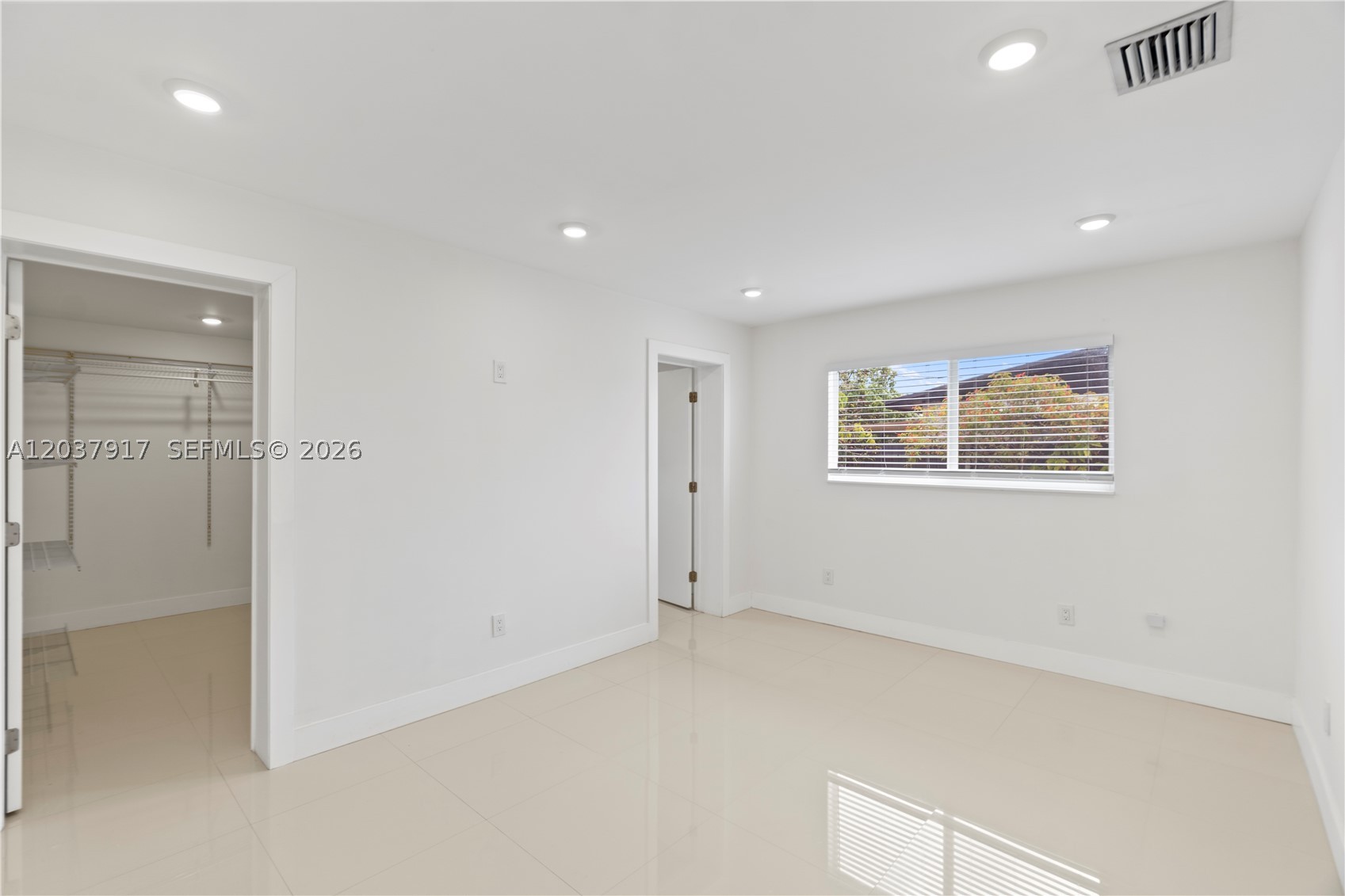 10501 SW 53rd St, Miami FL 33165