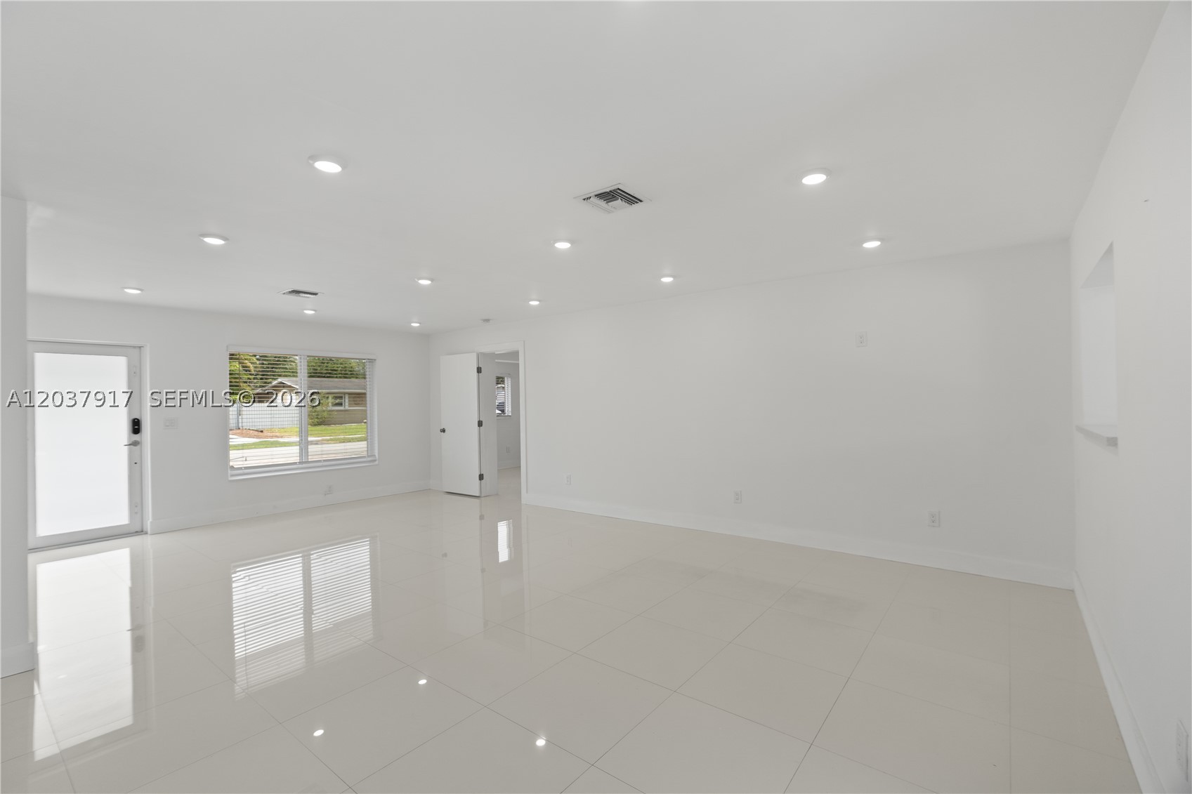 10501 SW 53rd St, Miami FL 33165