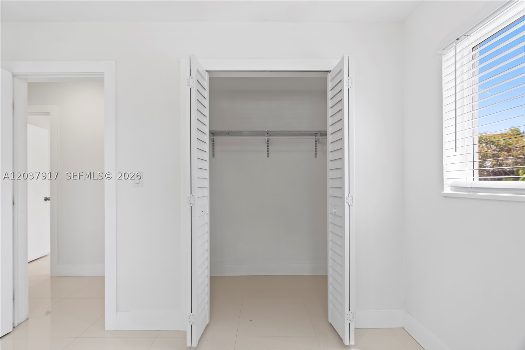 10501 SW 53rd St, Miami FL 33165
