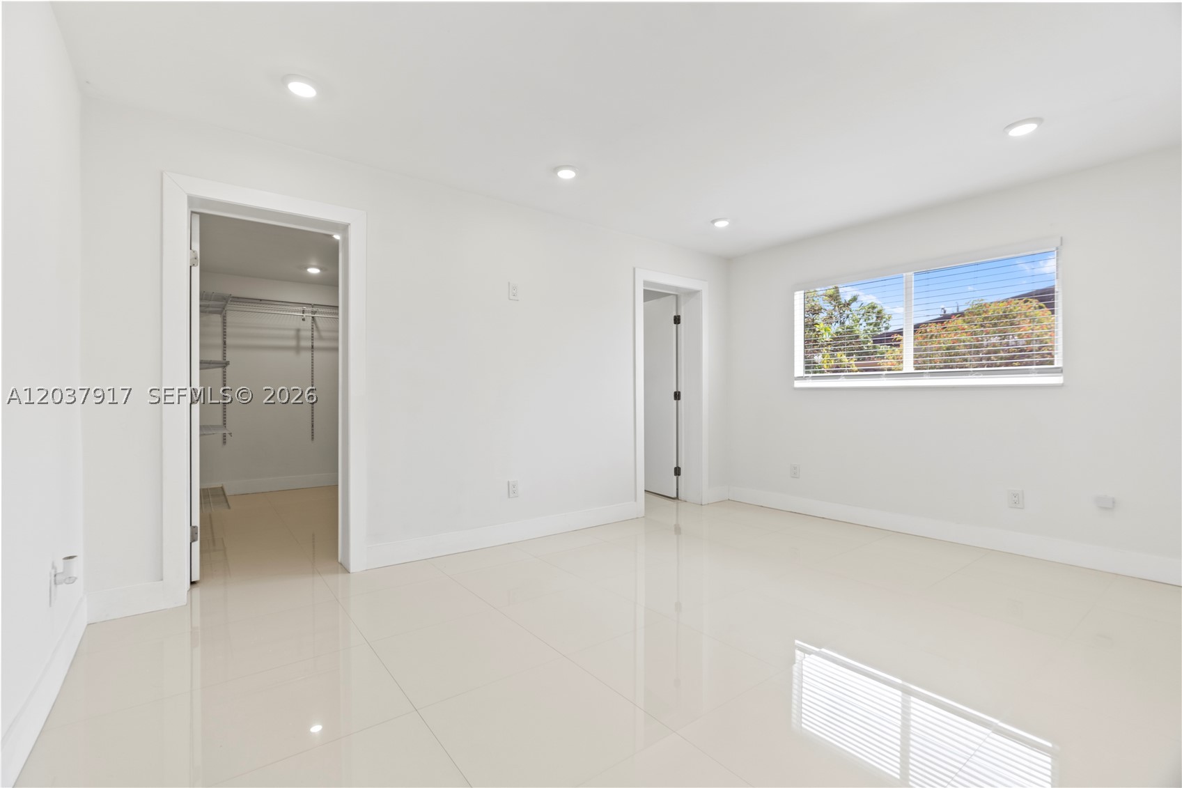10501 SW 53rd St, Miami FL 33165