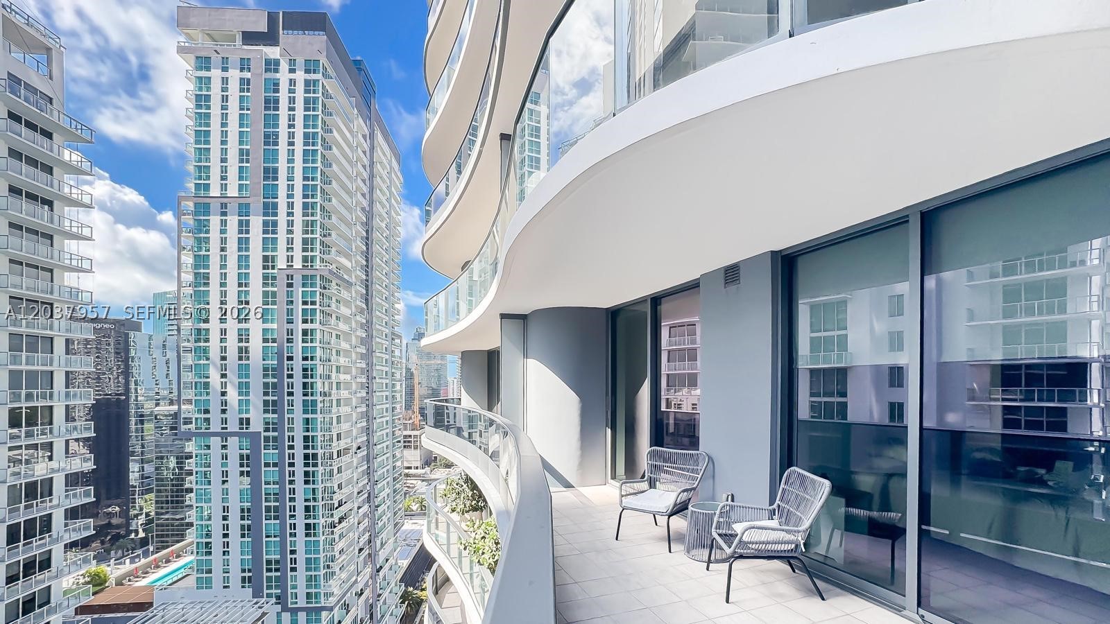 1000 Brickell Plz #2603, Miami FL 33131