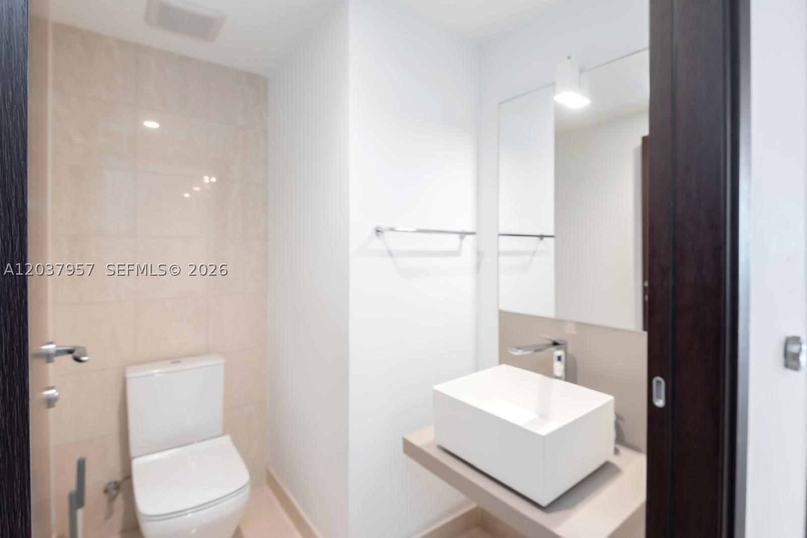 1000 Brickell Plz #2603, Miami FL 33131