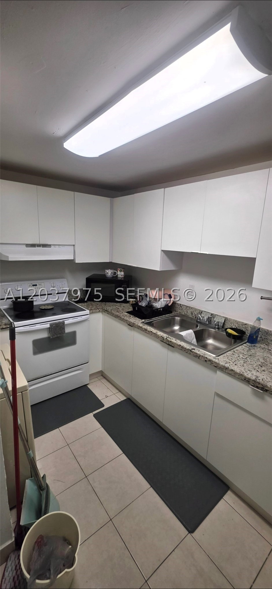 10000 NW 80th Ct #2149, Hialeah Gardens FL 33016