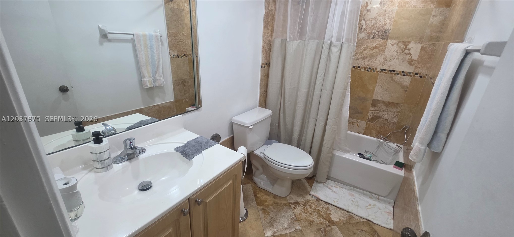 10000 NW 80th Ct #2149, Hialeah Gardens FL 33016
