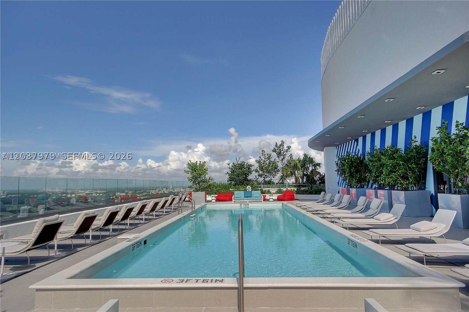 45 SW 9th St #1609, Miami FL 33130
