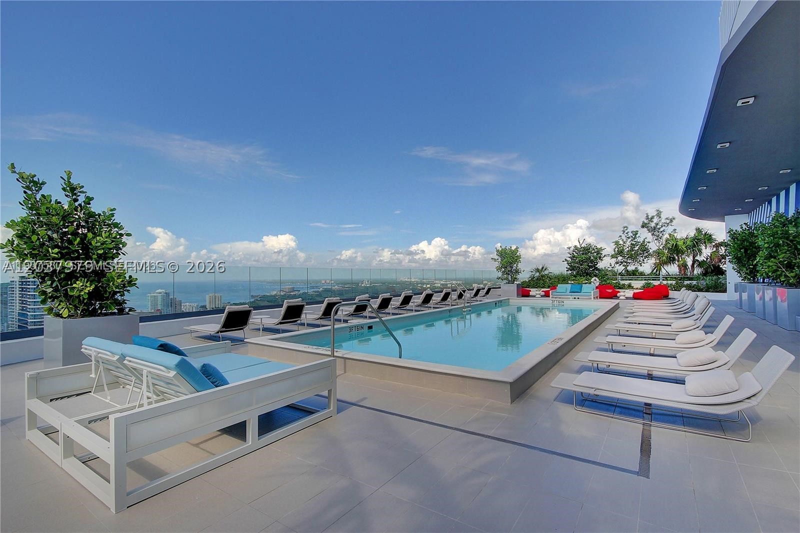 45 SW 9th St #1609, Miami FL 33130