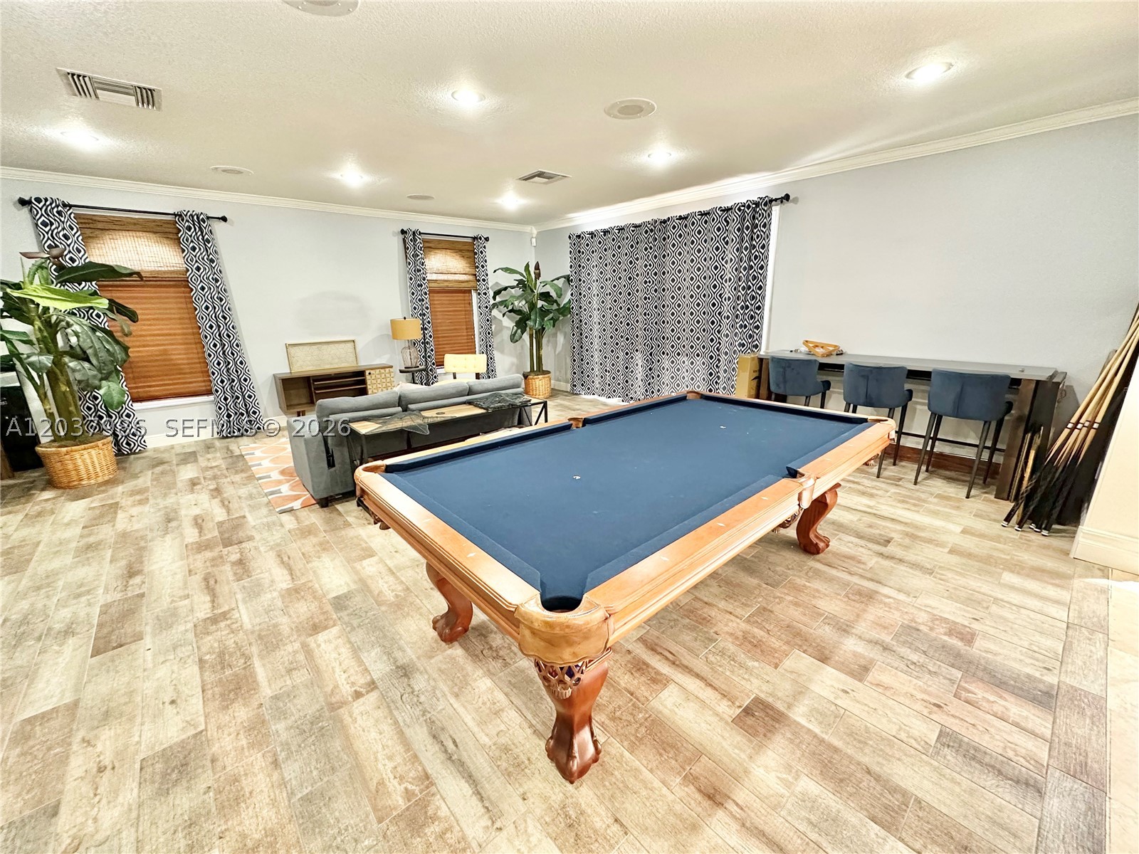 8955 Wiles Rd #208, Coral Springs FL 33067