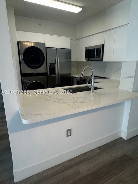 5091 NW 7th St #1008, Miami FL 33126