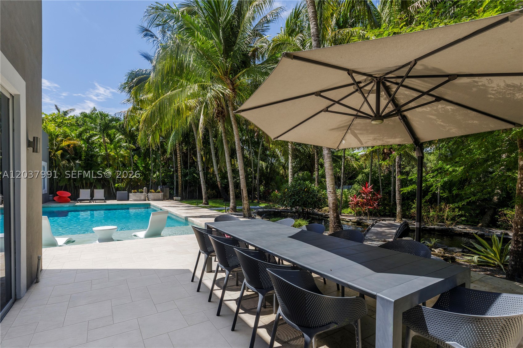 11900 Griffing Blvd, Biscayne Park FL 33161