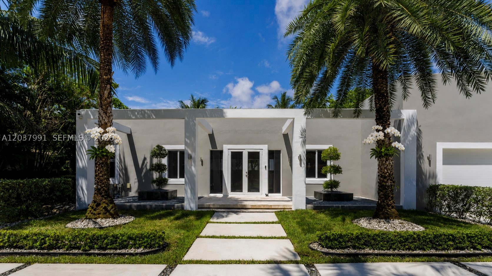 11900 Griffing Blvd, Biscayne Park FL 33161