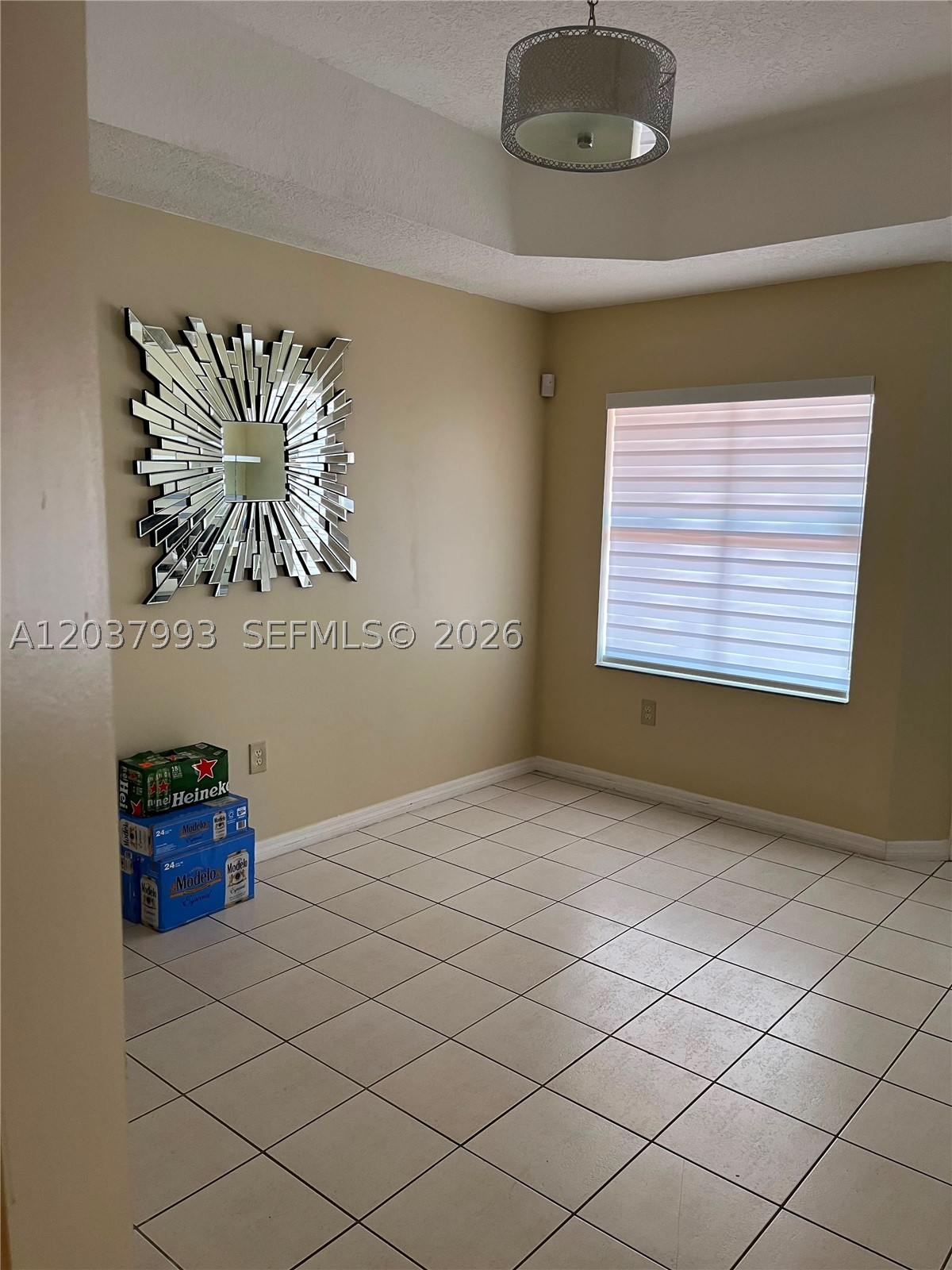 Pembroke Pines FL 33025 - A12037993