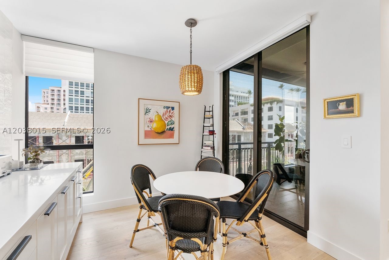 718 Valencia Ave #403, Coral Gables FL 33134
