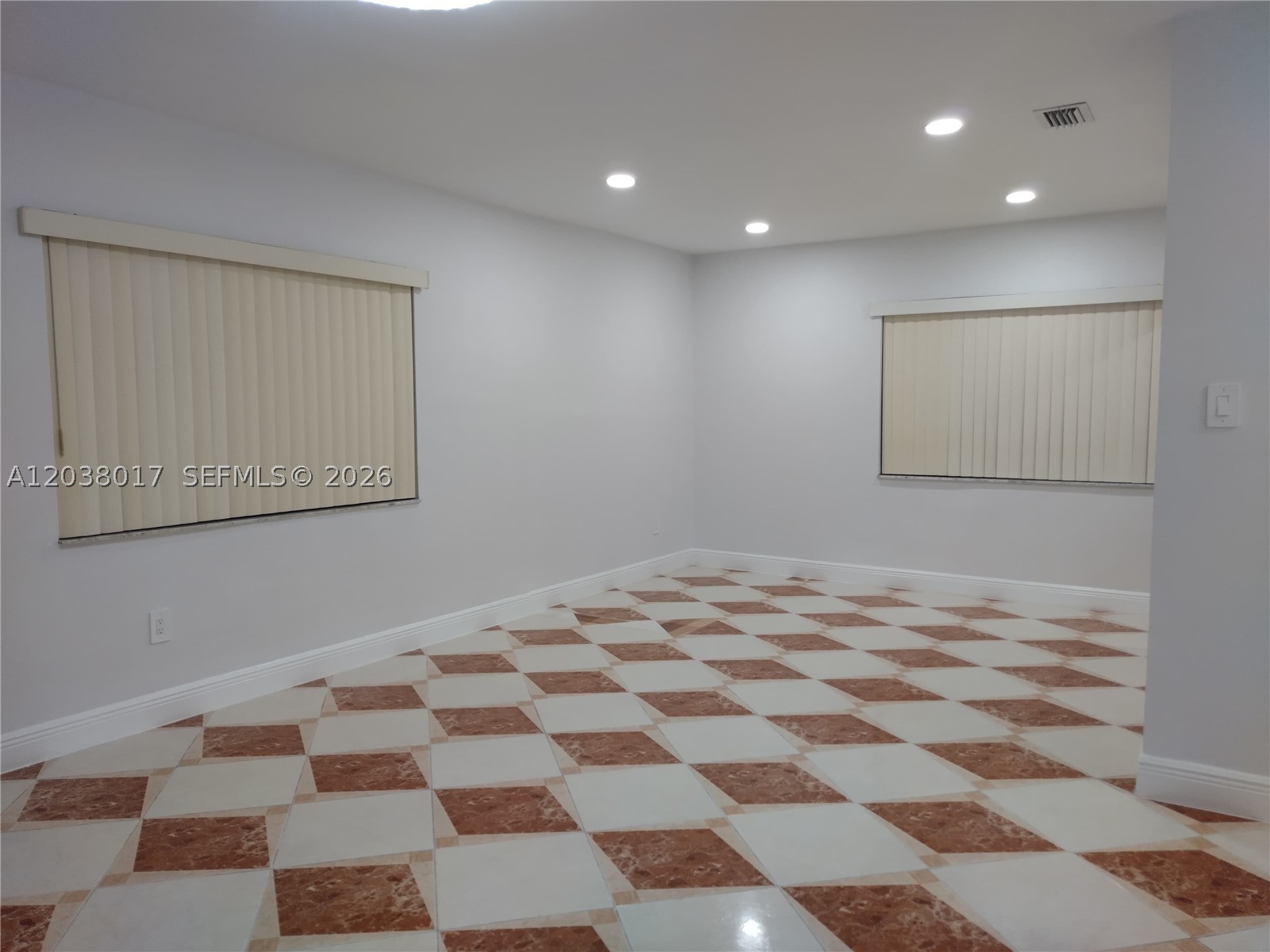 265 NW 190th St, Miami Gardens FL 33169