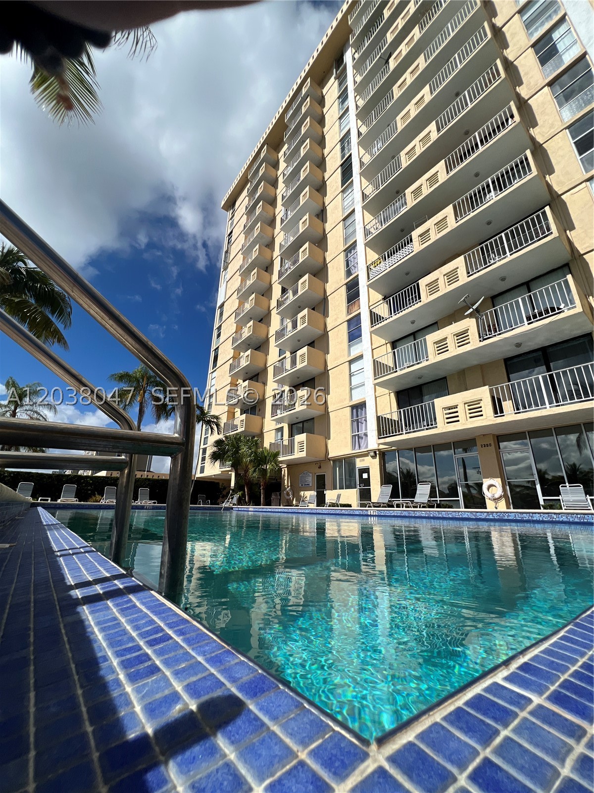 2350 NE 135th St #704, North Miami FL 33181