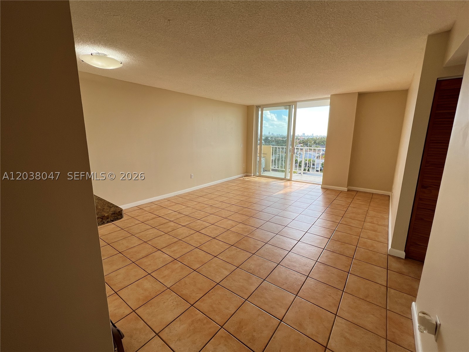 2350 NE 135th St #704, North Miami FL 33181