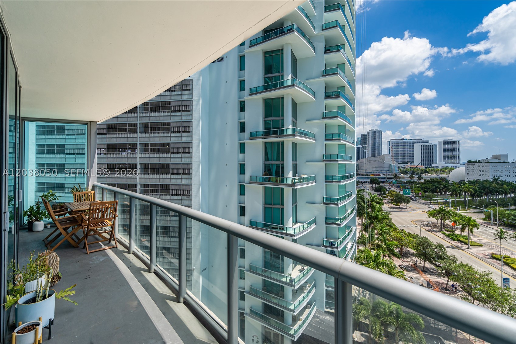 888 Biscayne Boulevard #812, Miami FL 33132