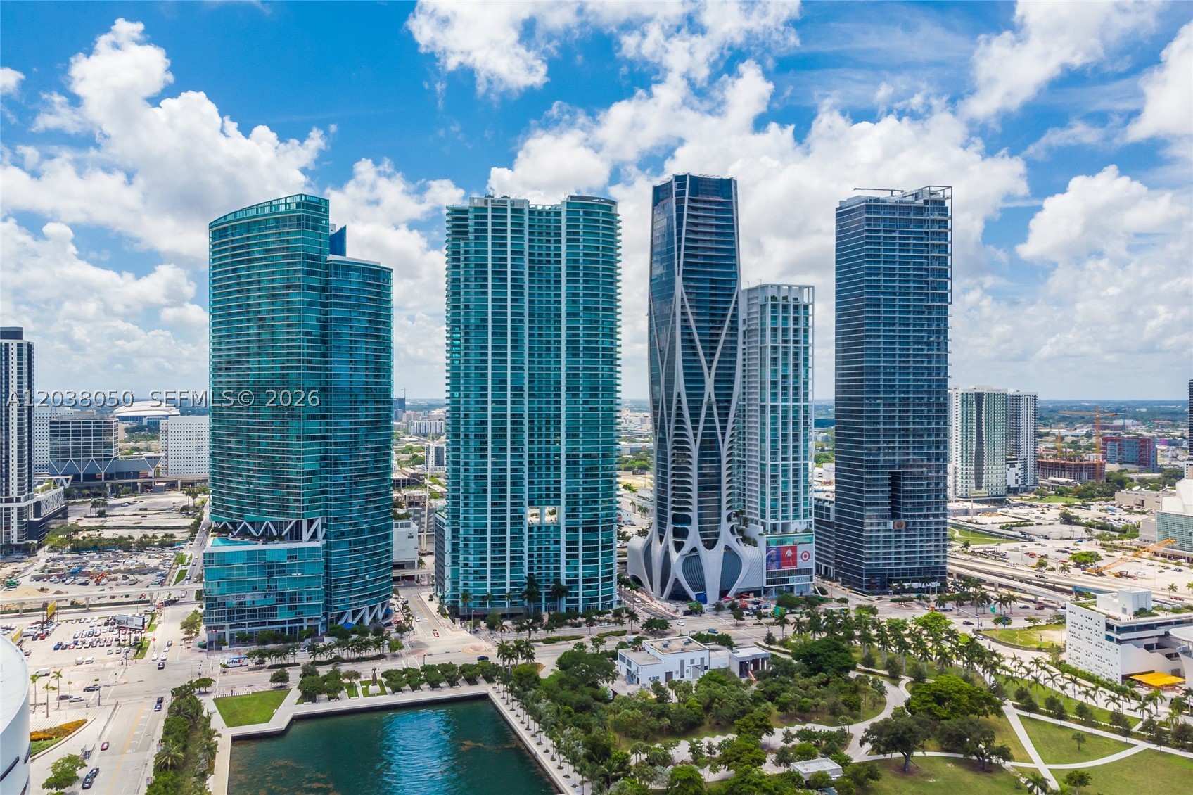 888 Biscayne Boulevard #812, Miami FL 33132