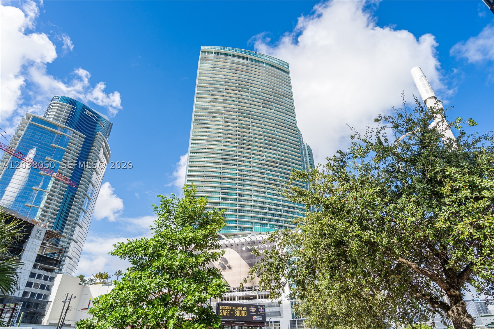 888 Biscayne Boulevard #812, Miami FL 33132